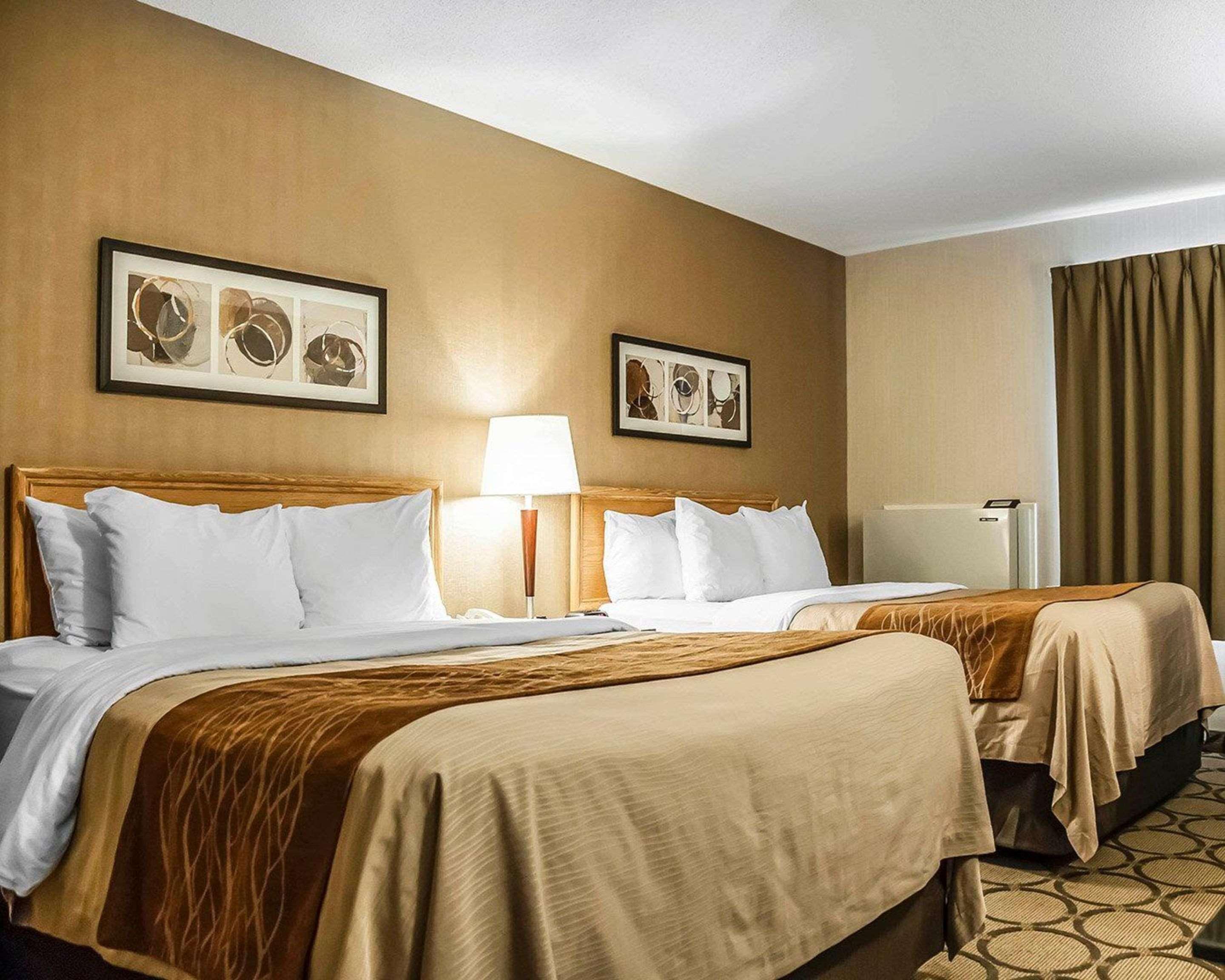 Comfort Inn Laval Exterior foto